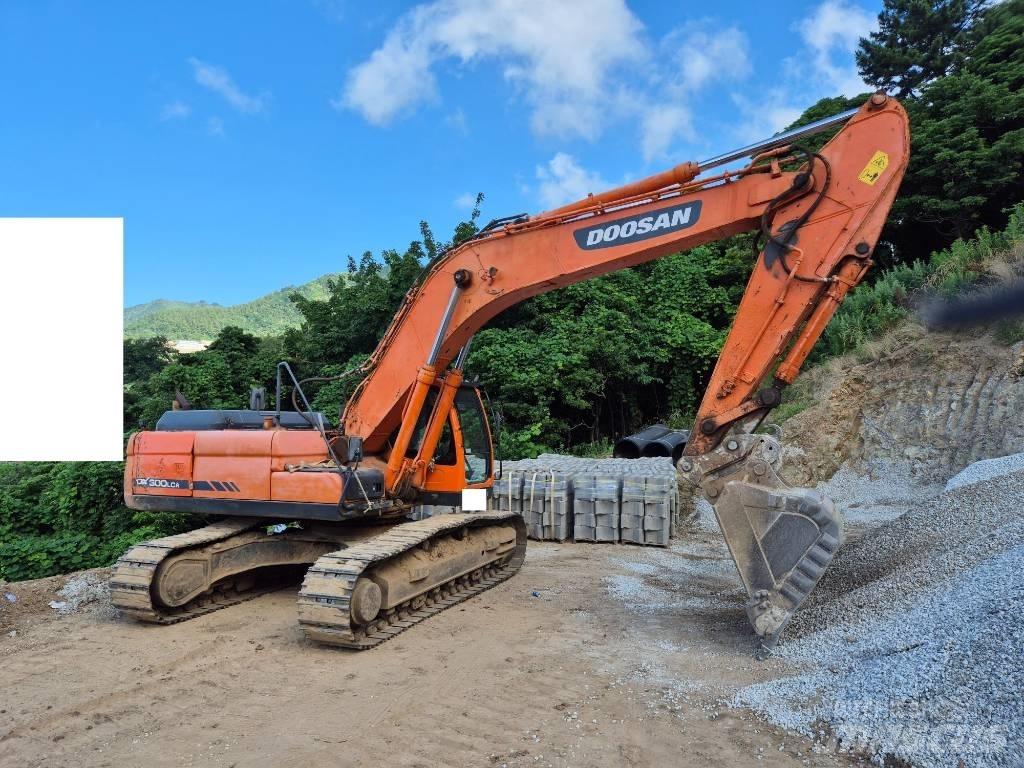 Doosan DX 300 LCA Гусеничні екскаватори