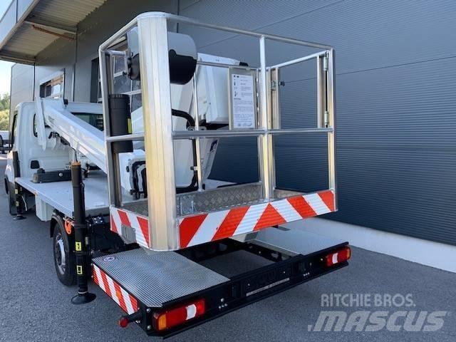 VERSALIFT VTX-240.3 Автовишки на базі вантажівки