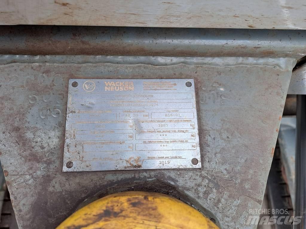 Wacker Neuson ET35 Гусеничні екскаватори