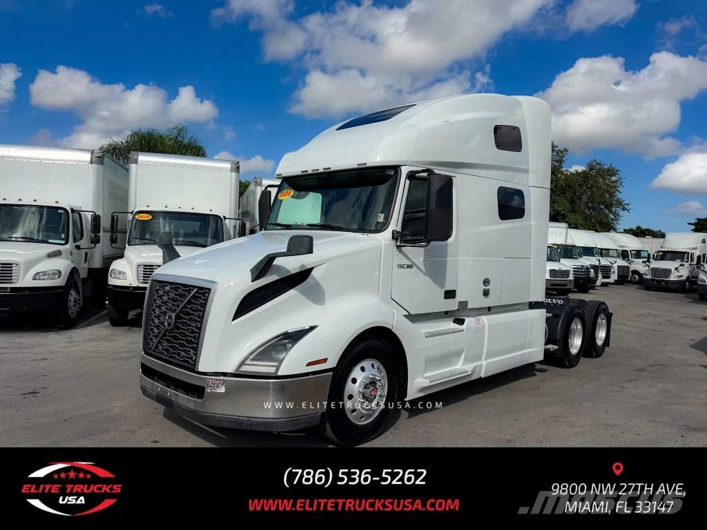 Volvo Commercial VNL Тягачі