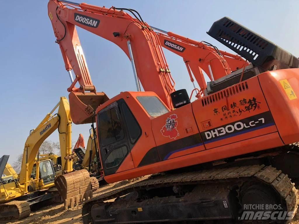 Doosan 300-7 Гусеничні екскаватори