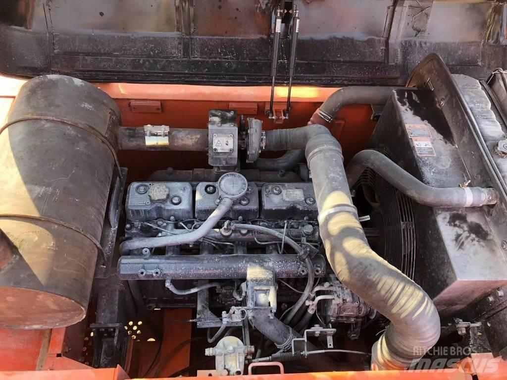 Doosan 300-7 Гусеничні екскаватори