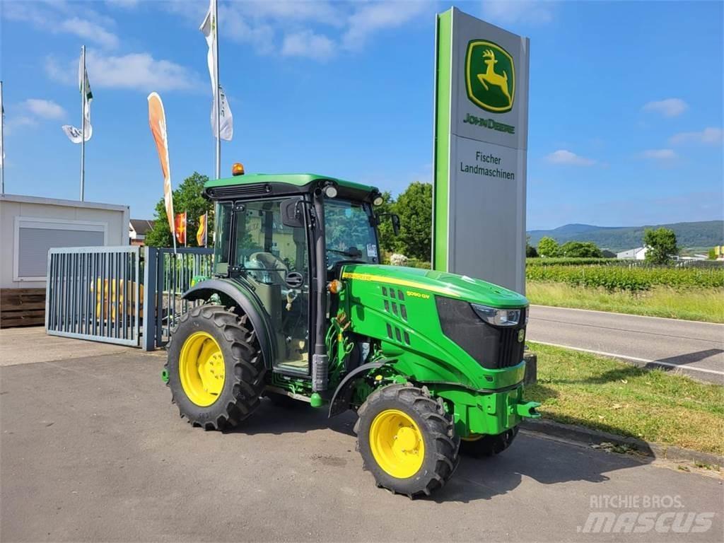 John Deere 5090GV Трактори