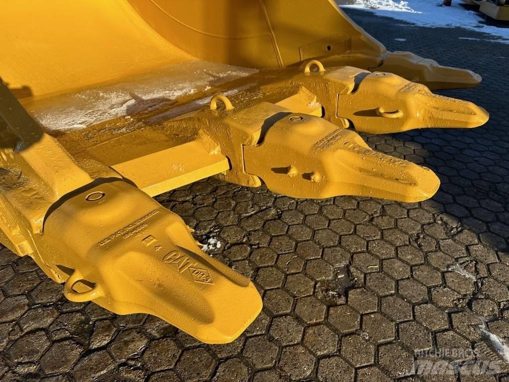 CAT 6015 CAT Bucket Ковші