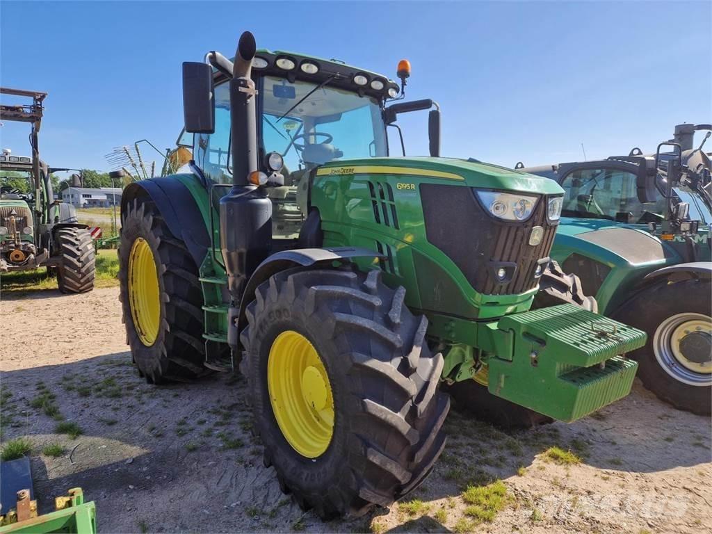 John Deere 6195R Трактори