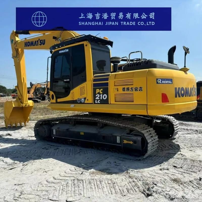 Komatsu PC 210 Гусеничні екскаватори