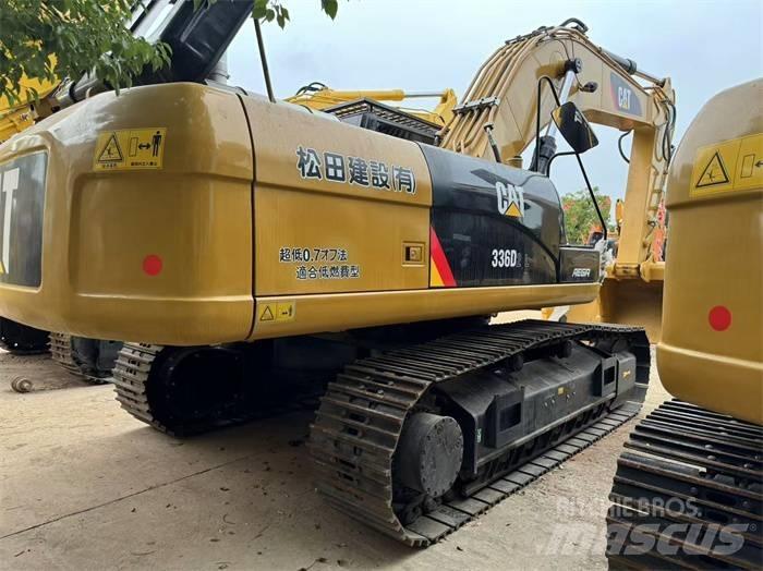 CAT 336 D2L Гусеничні екскаватори