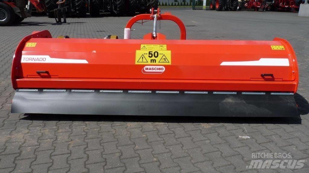 Maschio TORNADO 310 Інші землеоброблювальні машини і додаткове обладнання
