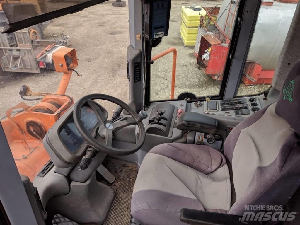 Fiat-Hitachi W 270 Фронтальні навантажувачі