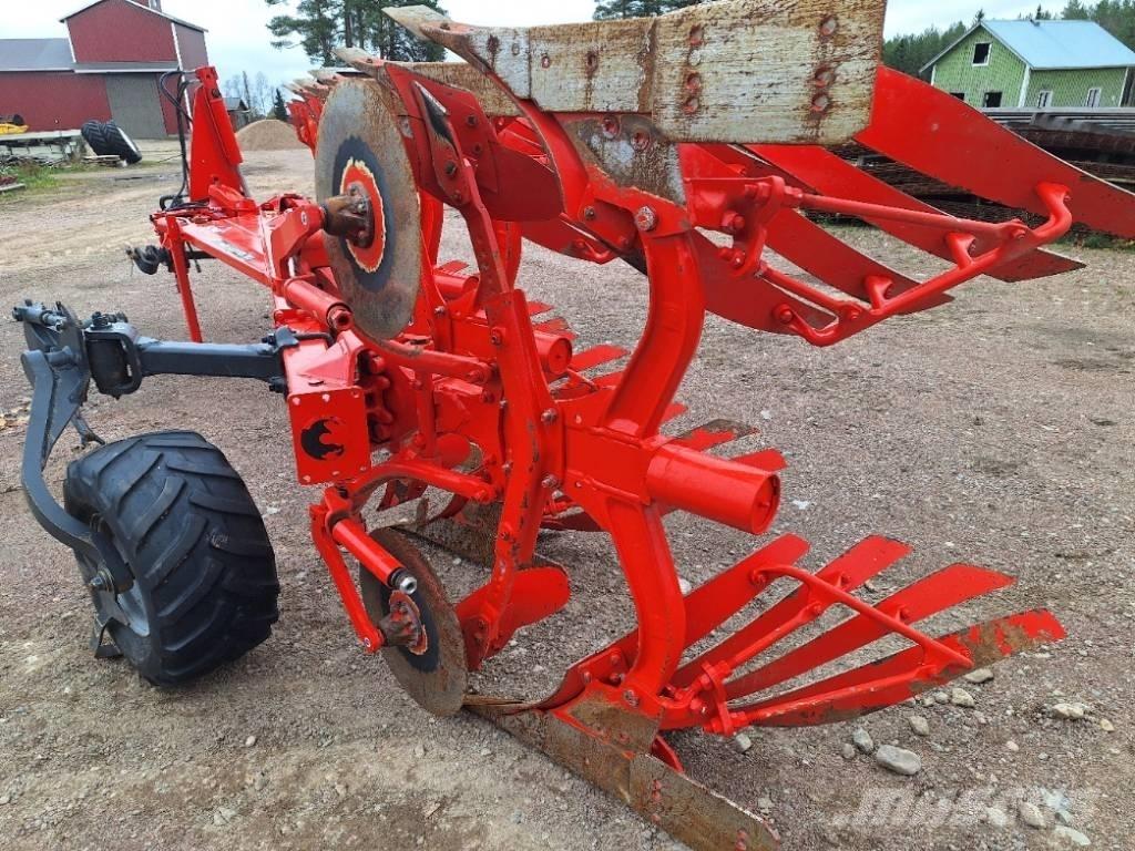 Kuhn Vari-Master 123 Реверсивні плуги
