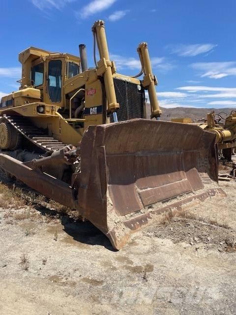 CAT D 9 L Гусеничні бульдозери