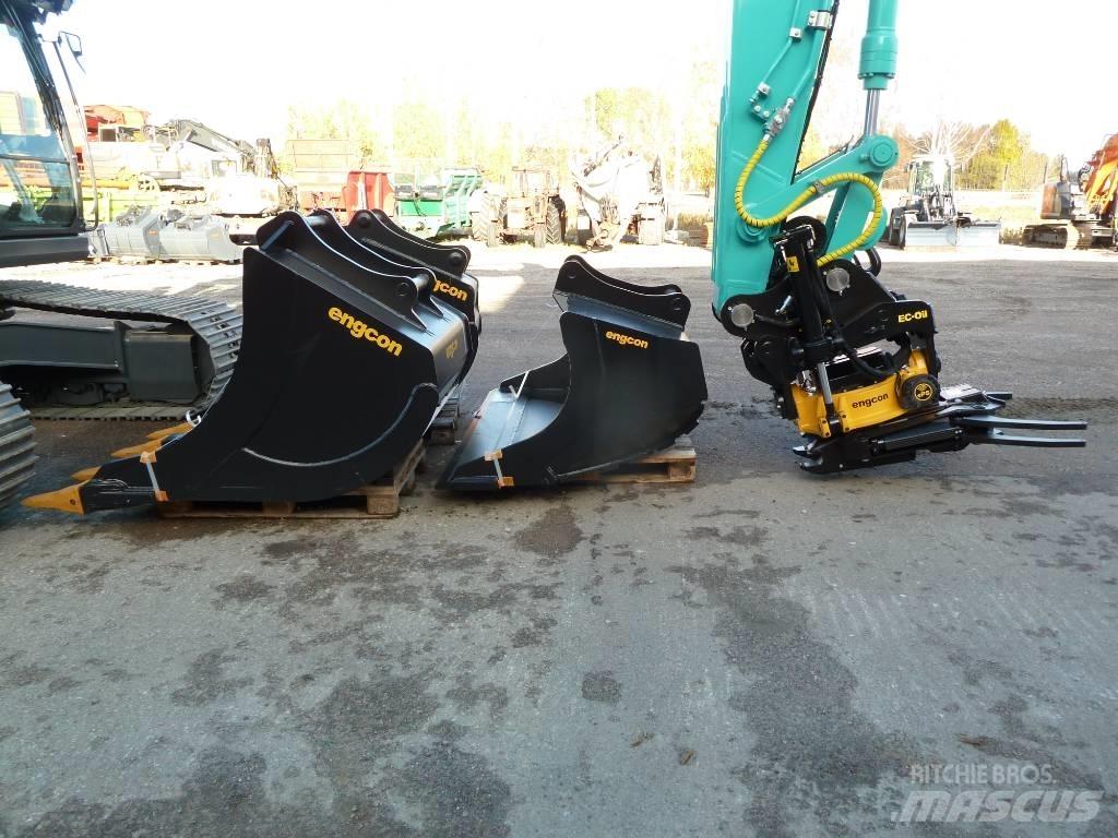Kobelco SK260LC-11 Гусеничні екскаватори