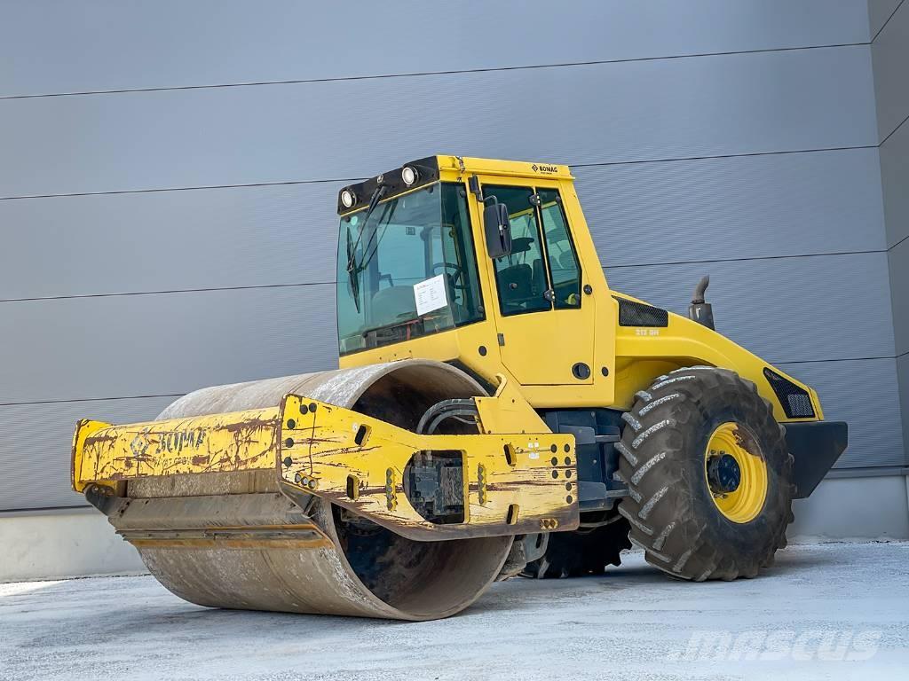 Bomag BW 213 DH-4 Грунтові котки