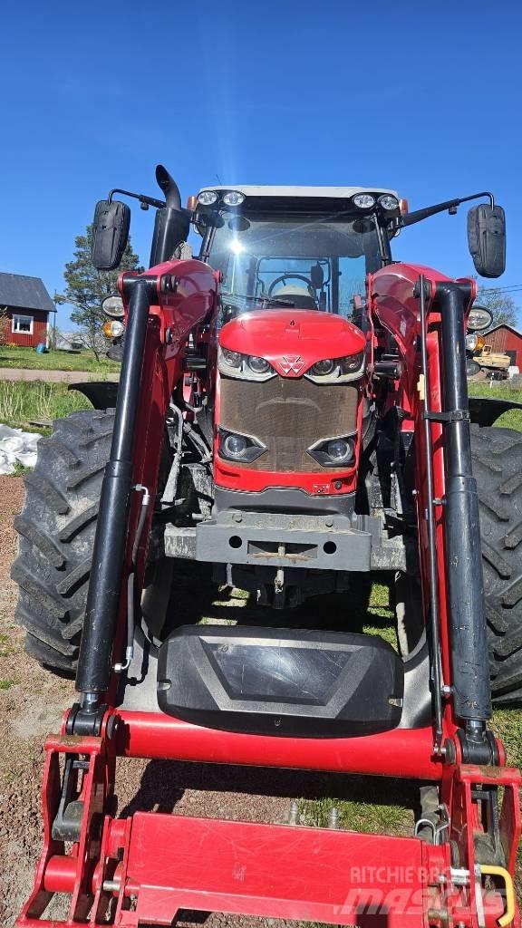 Massey Ferguson 6715 Трактори