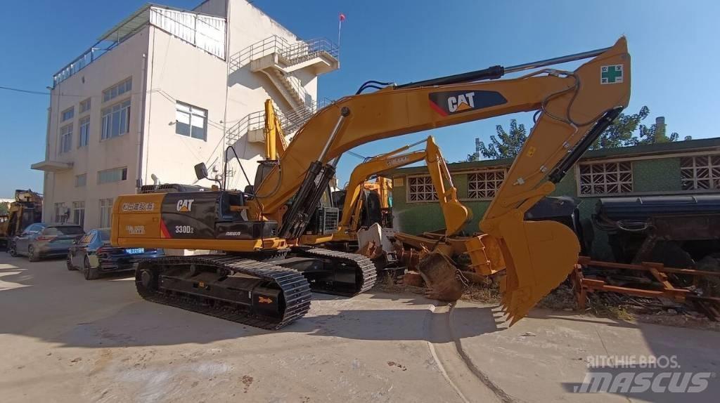 CAT 330 D2 Гусеничні екскаватори
