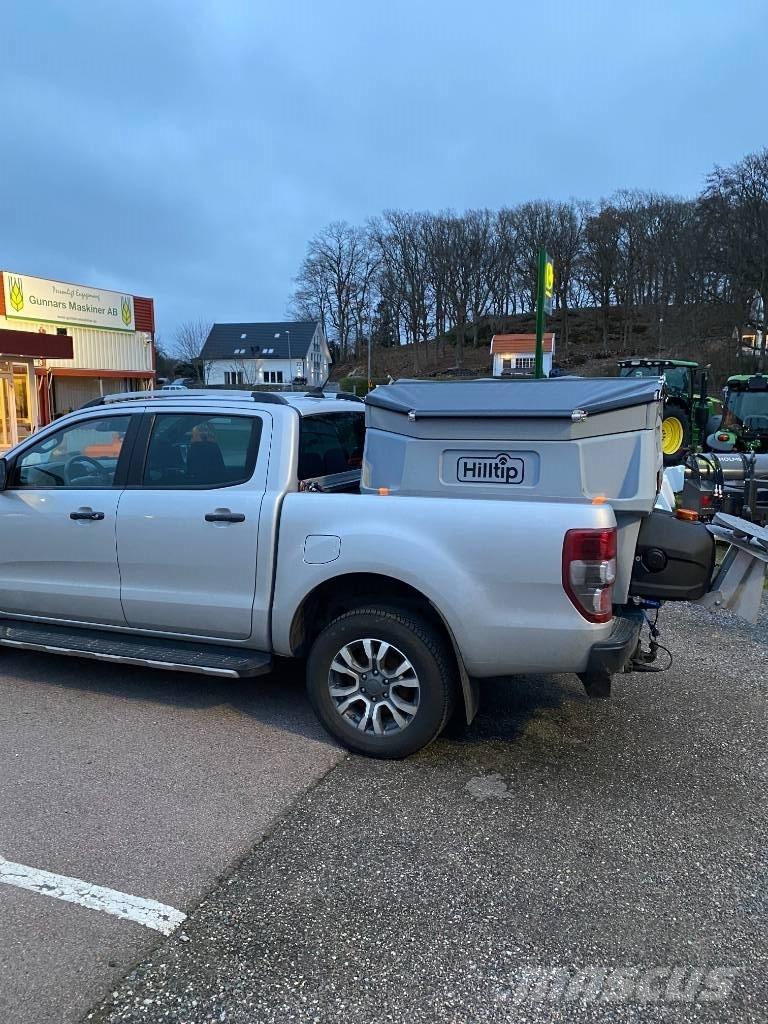 Hilltip spridare Розсіювачі солі та піску