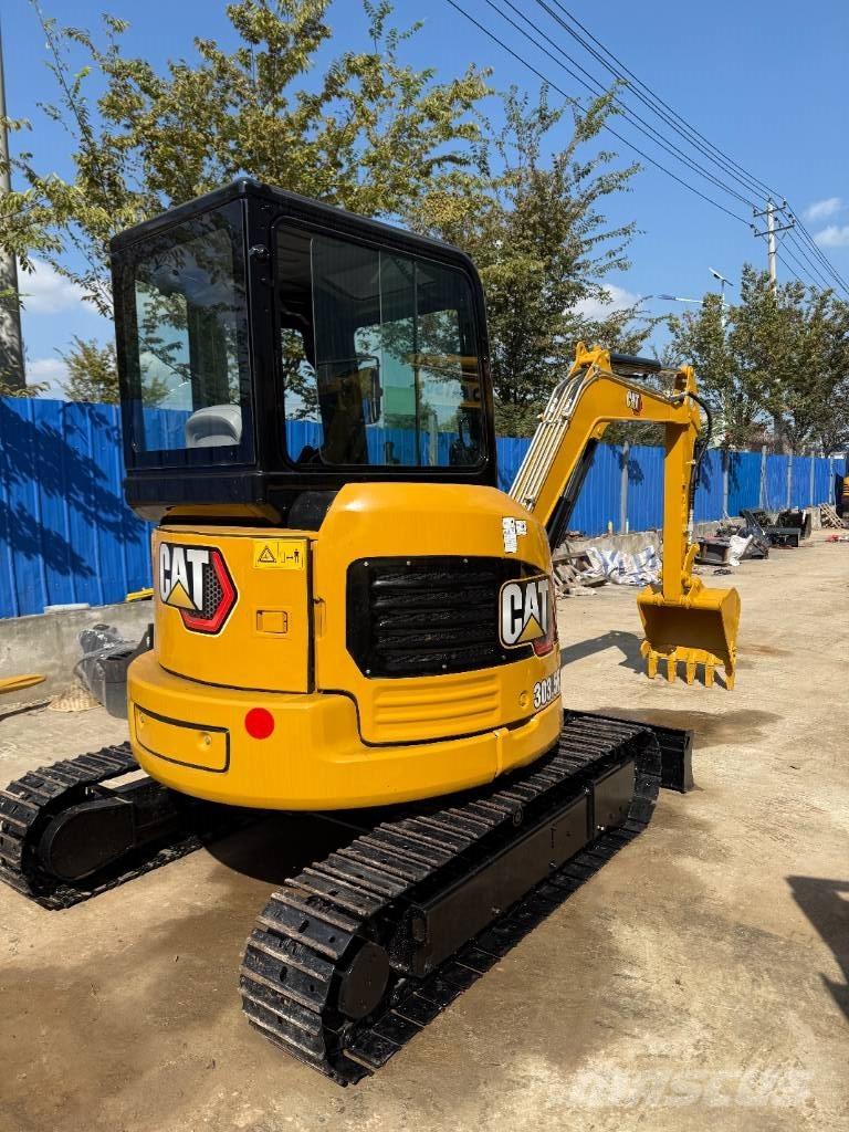 CAT 303.5E Міні-екскаватори < 7т