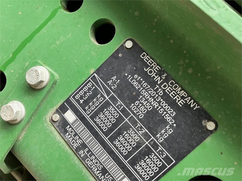 John Deere 6215R Трактори