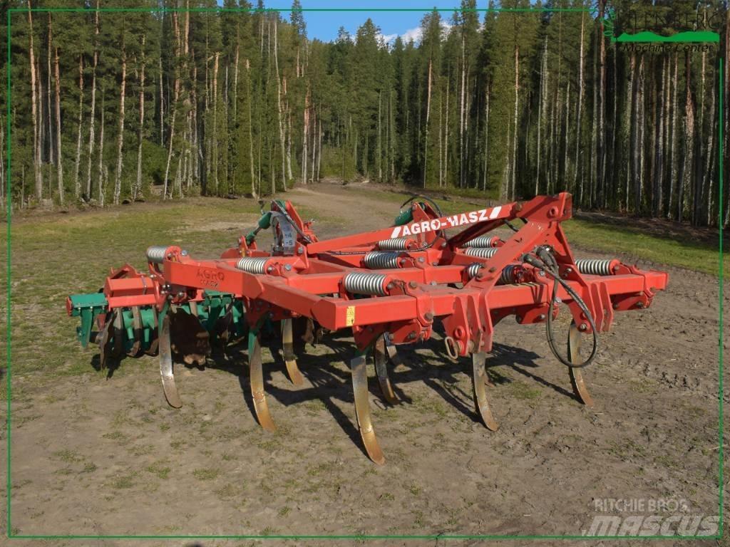 Agromasz Runner 30 Звичайні плуги