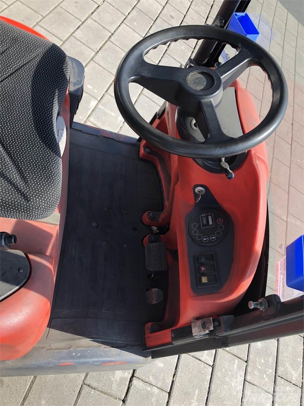Linde P60Z Тягачі колісні