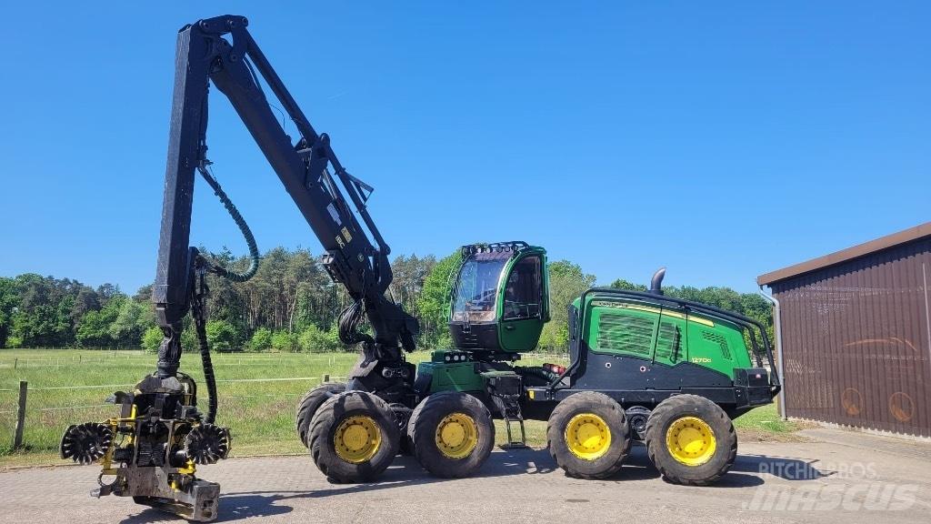 John Deere 1270 G Харвестери