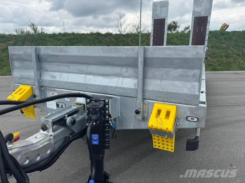 Möslein tt 21 Низькорамні причепи