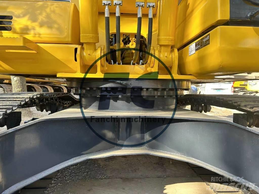 Komatsu PC 200-8 Гусеничні екскаватори