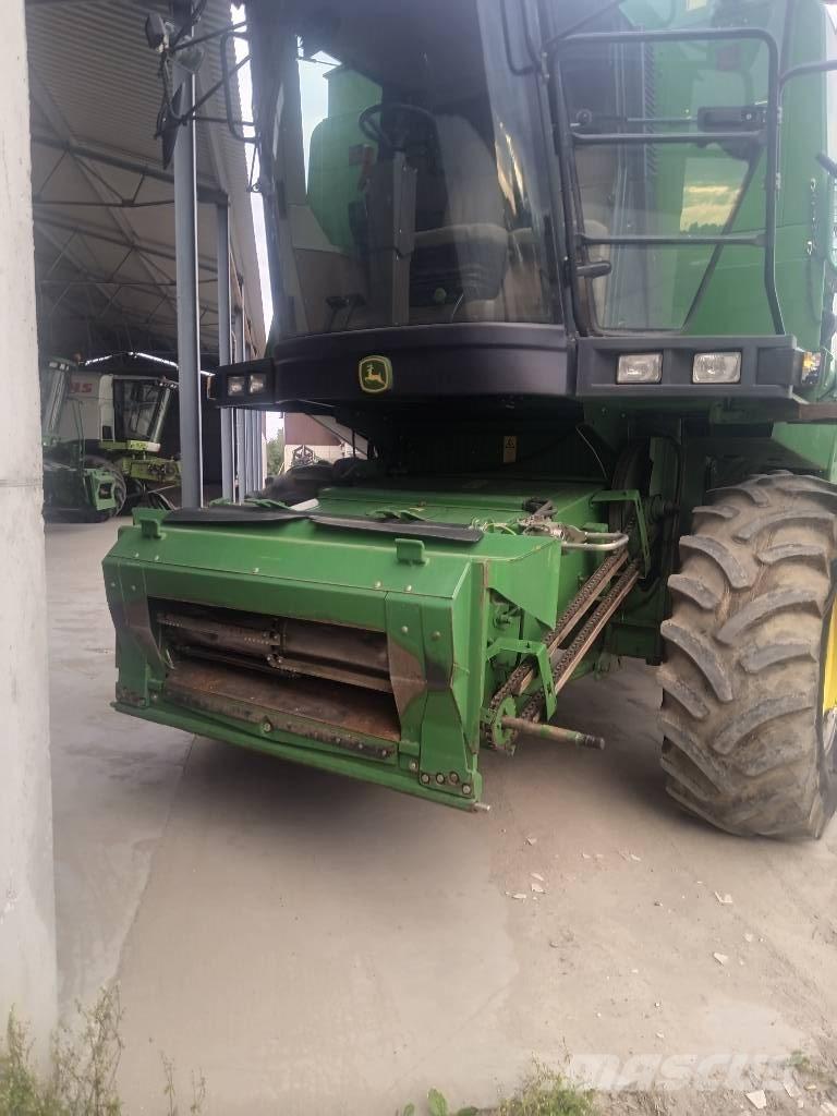 John Deere 1170 1170 Зернозбиральні комбайни