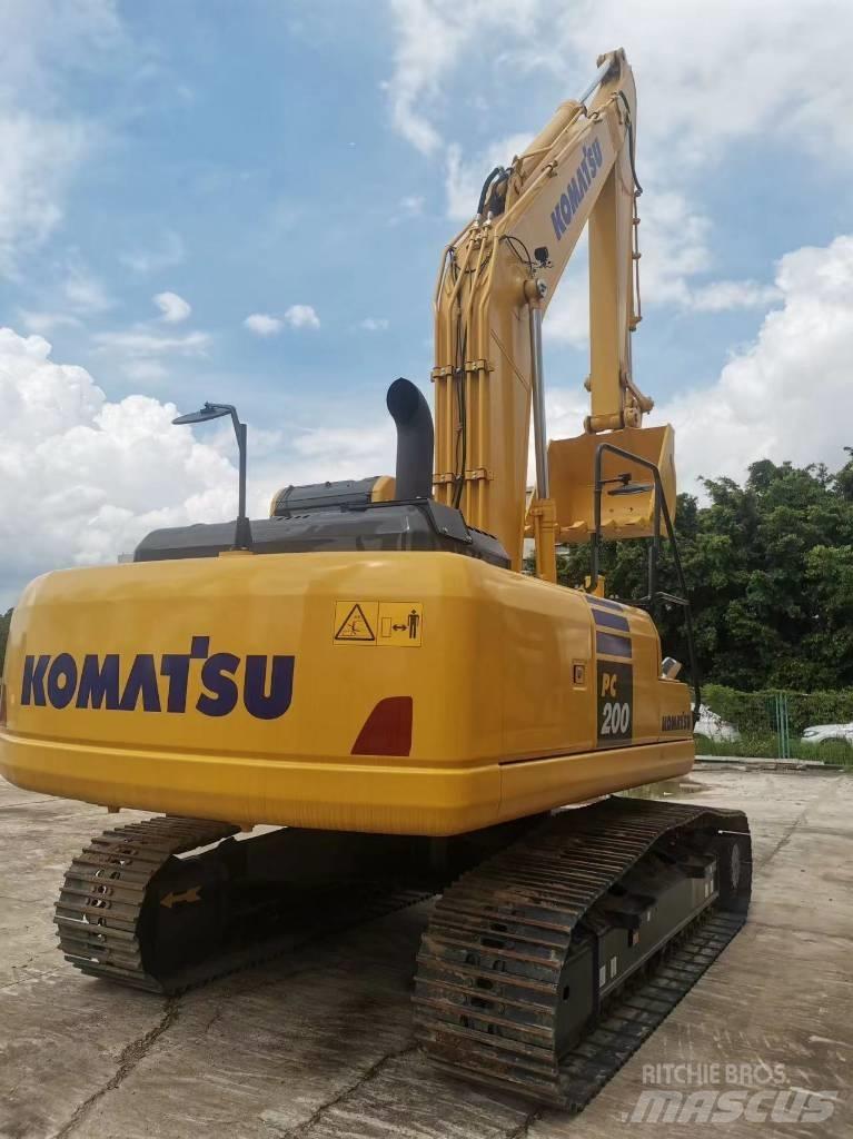 Komatsu PC 200-10 Гусеничні екскаватори
