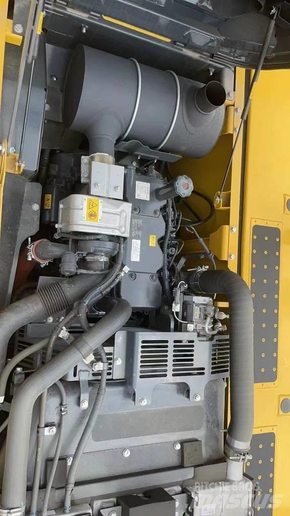 Komatsu PC 200-10 Гусеничні екскаватори