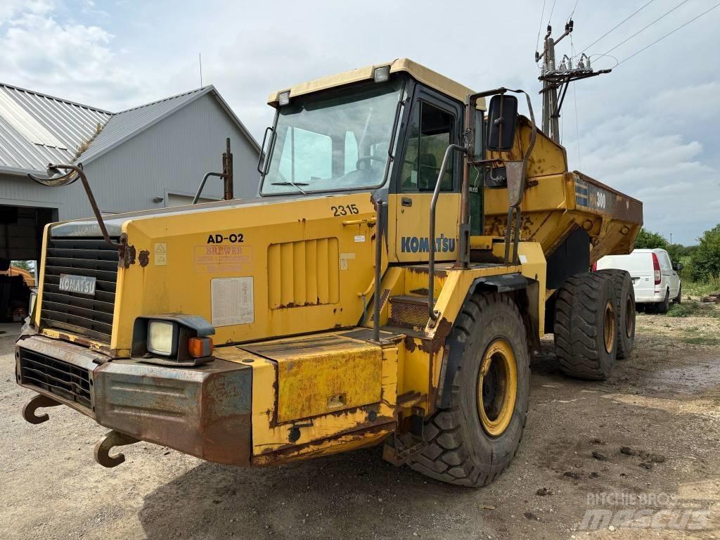 Komatsu HM300-1 Зчленовані самоскиди