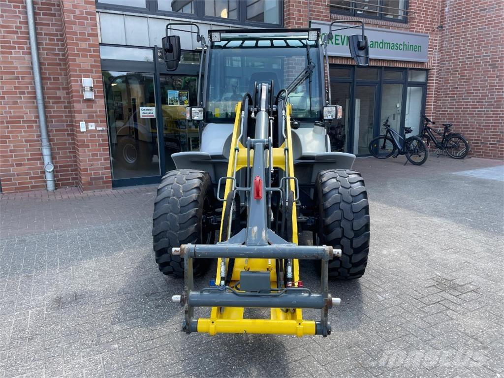 Kramer 8095L Фронтальні навантажувачі