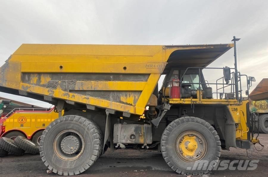 Komatsu HD405-7 Кар`єрні самоскиди