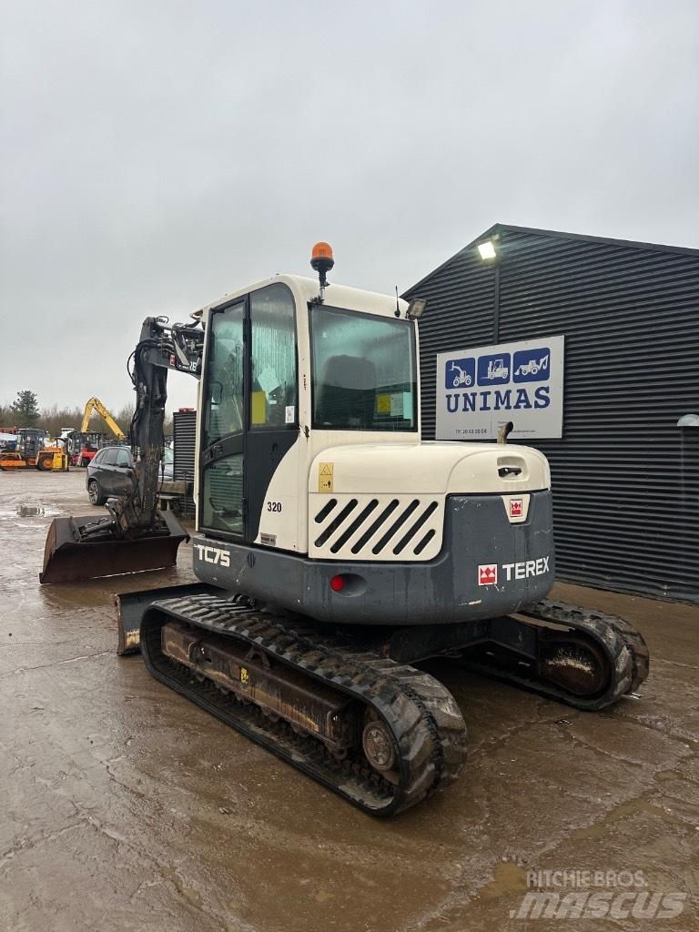Terex TC75 Гусеничні екскаватори