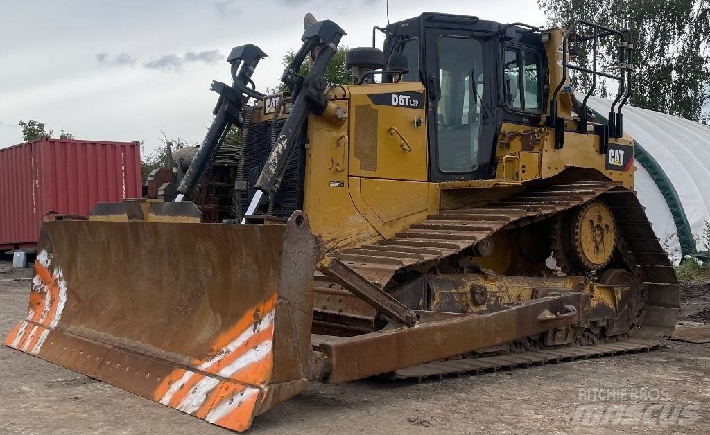 CAT D 6 T LGP Гусеничні бульдозери