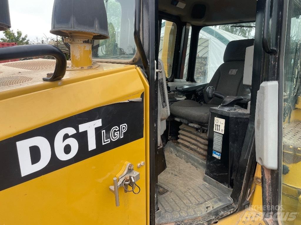 CAT D 6 T LGP Гусеничні бульдозери
