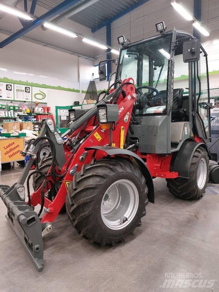 Weidemann 1160 Багатофункціональне обладнання для вантажних і землекопальних робіт