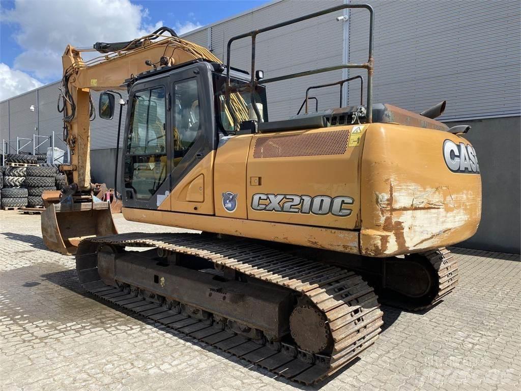 CASE CX210 Гусеничні екскаватори