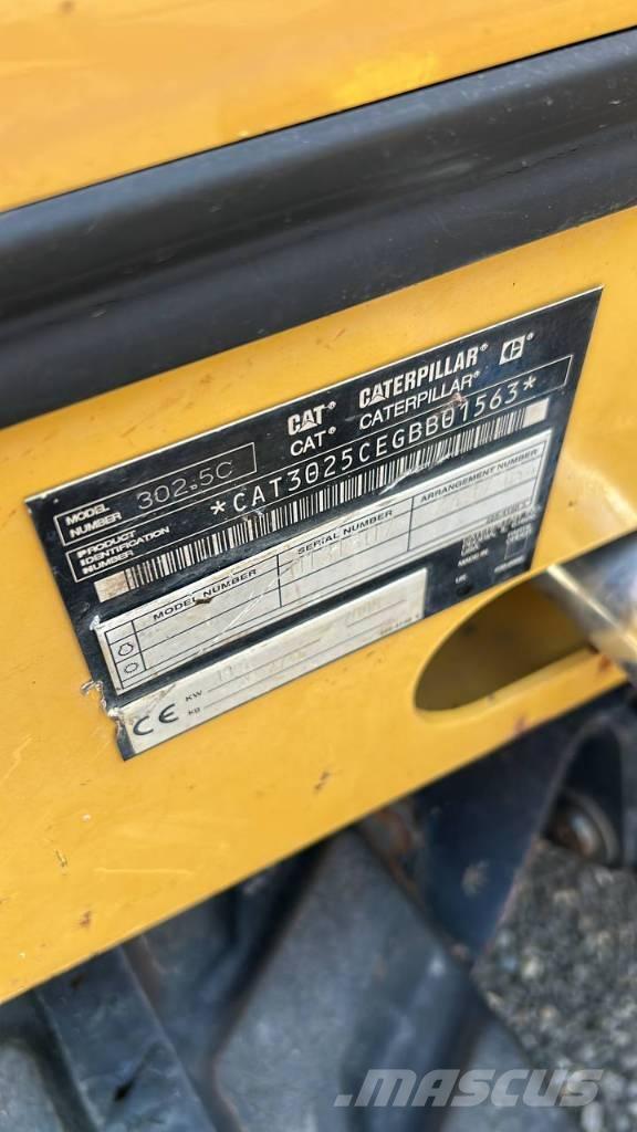 CAT 926 Фронтальні навантажувачі