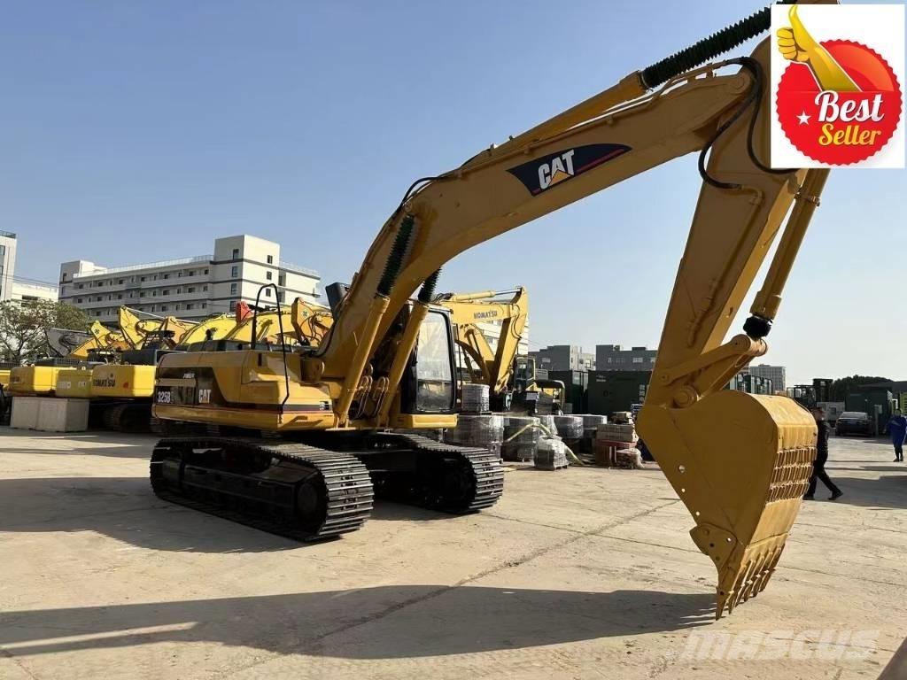 CAT 325 B L Гусеничні екскаватори