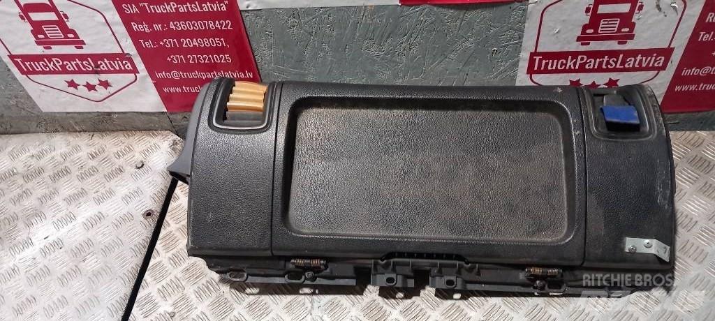 Scania R 440.   2078472 Кабіни