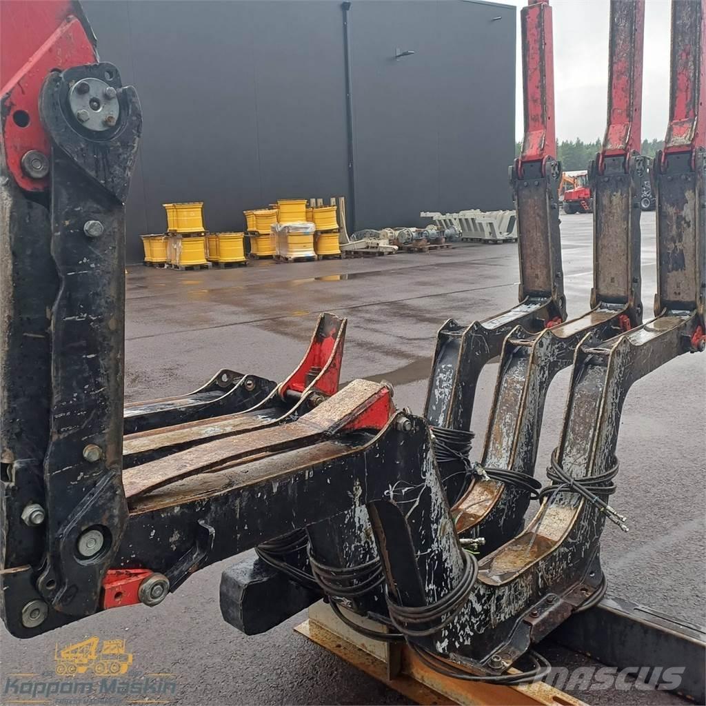 Komatsu 895 Інше обладнання
