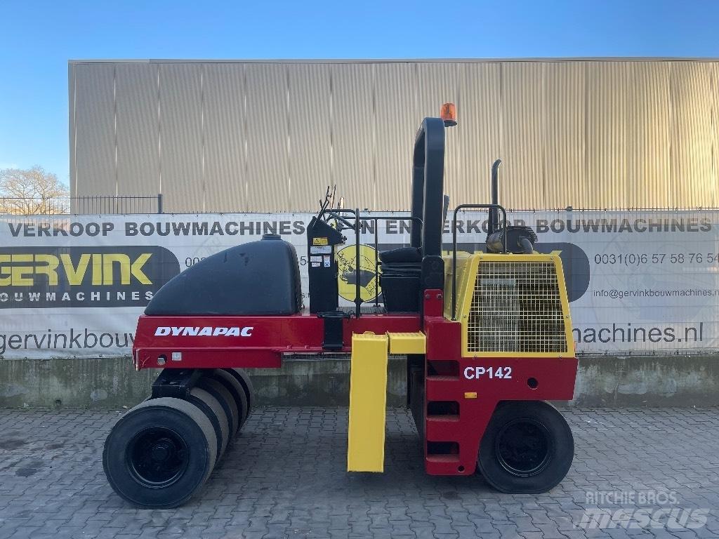 Dynapack CP 142 Пневматичні катки