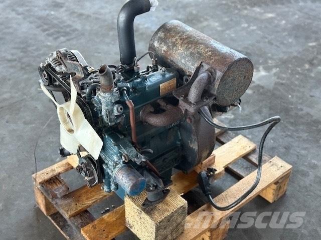 Kubota D 722-E Двигуни