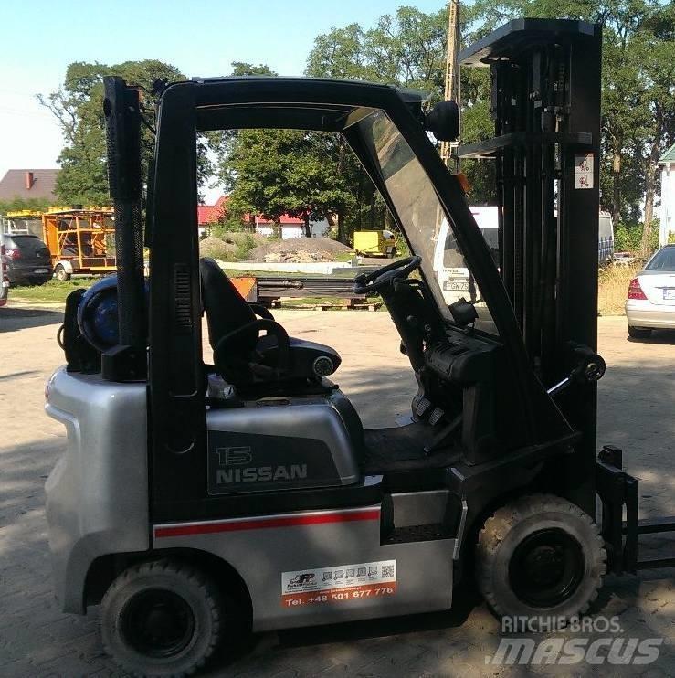 Nissan PD1A15Q Газові навантажувачі