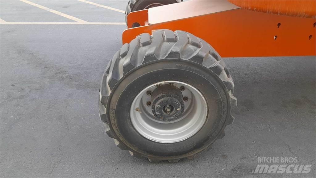 JLG 450AJSII Колінчаті підйомники