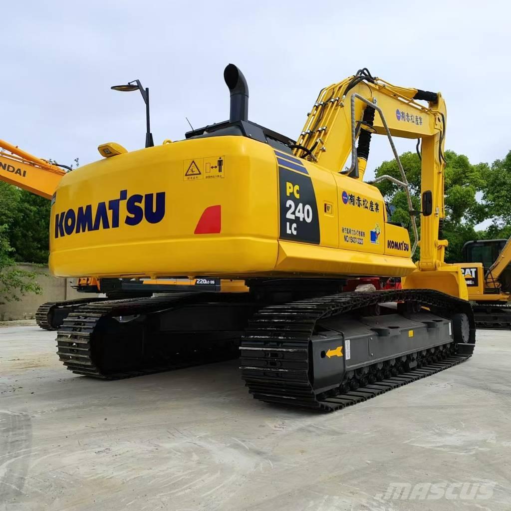 Komatsu PC 240 LC-8 Гусеничні екскаватори