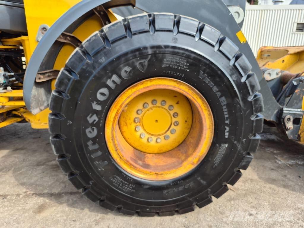 John Deere 544 K Фронтальні навантажувачі