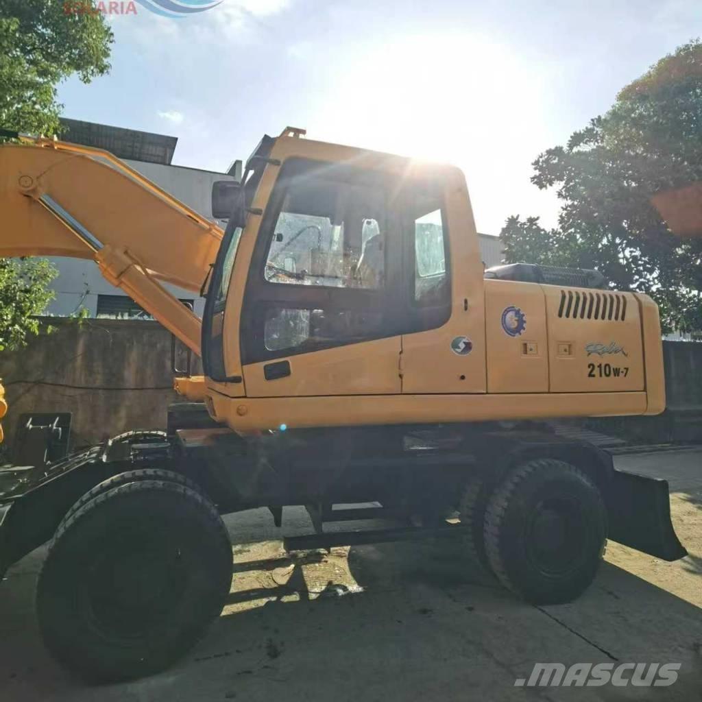 Hyundai r210w-7 Колісні екскаватори