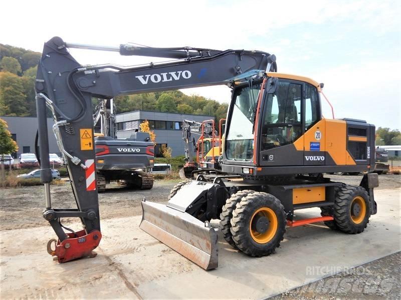 Volvo EW 220 E Колісні екскаватори